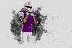 大谷翔平在 2024 年 50-50 达成后，在球场休息区与队友分享了特制的纪念蛋糕