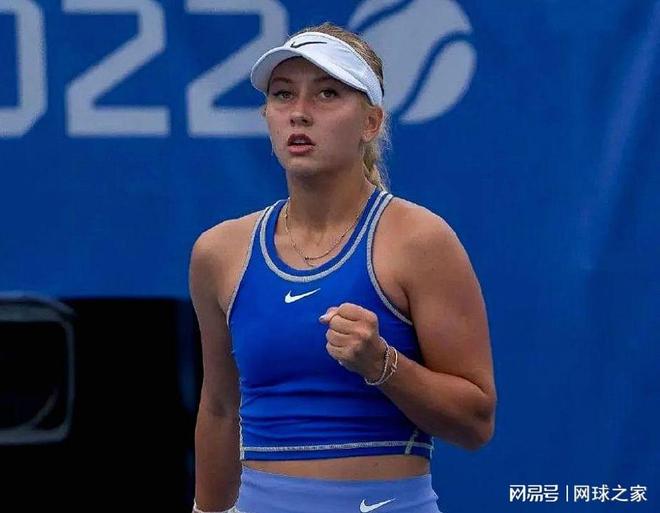 女足球员的 女足球员的