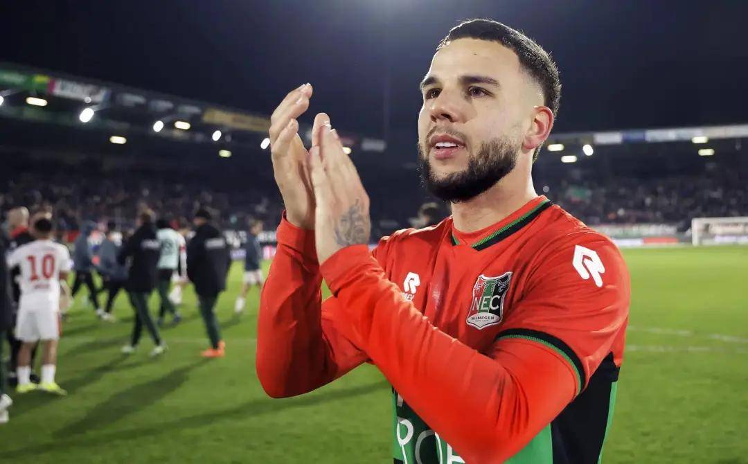 在下半场占 在下半场占