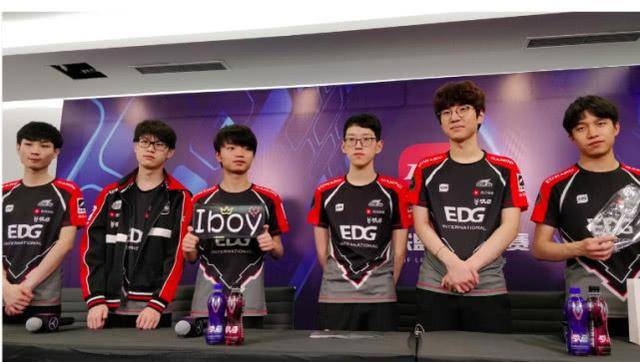 主教练近年 主教练近年