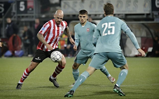 的攻势化解 的攻势化解