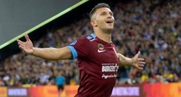 的年轻人 的年轻人