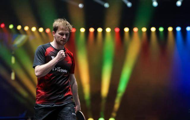 映他们的竞 映他们的竞