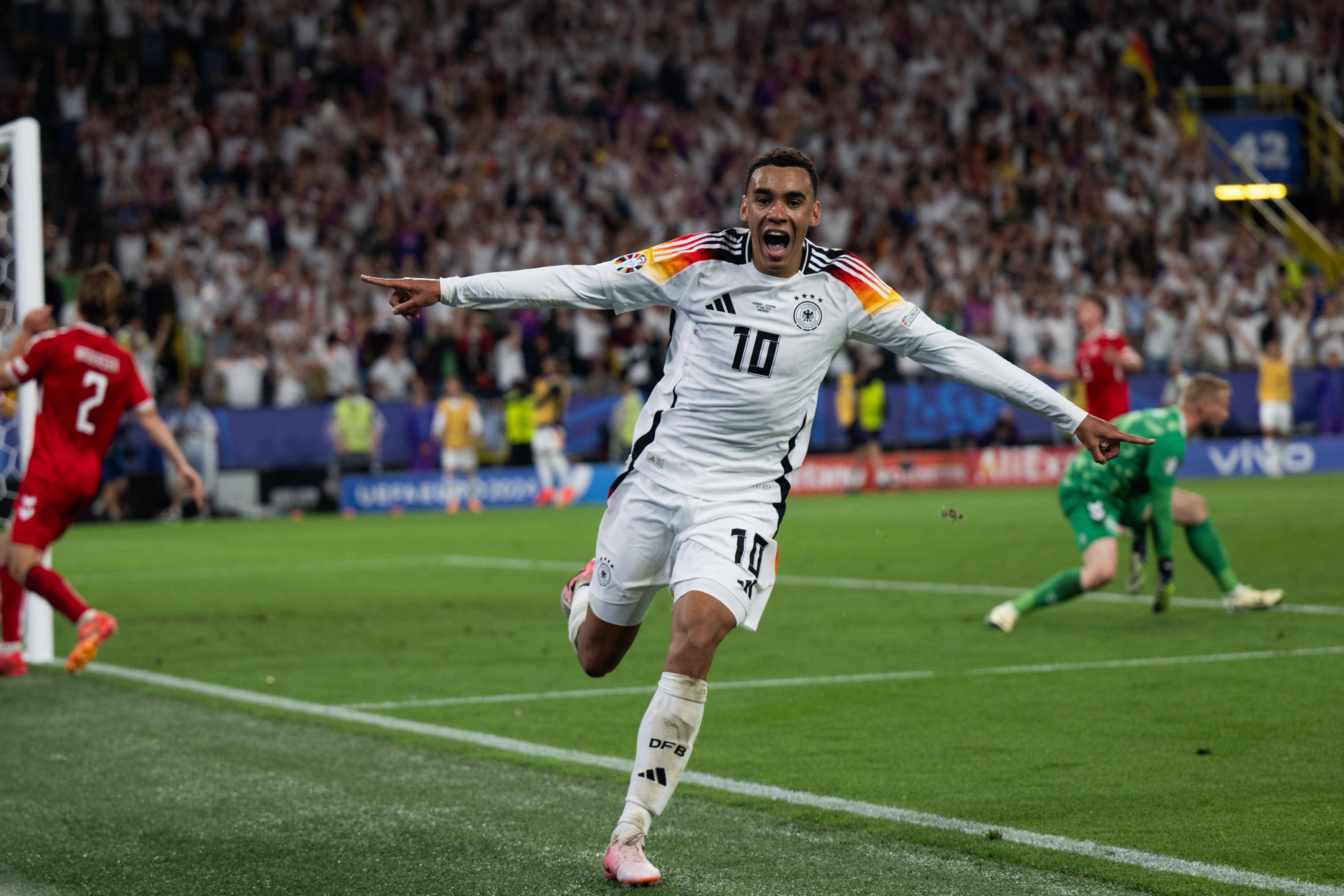 通过对郑钦 通过对郑钦